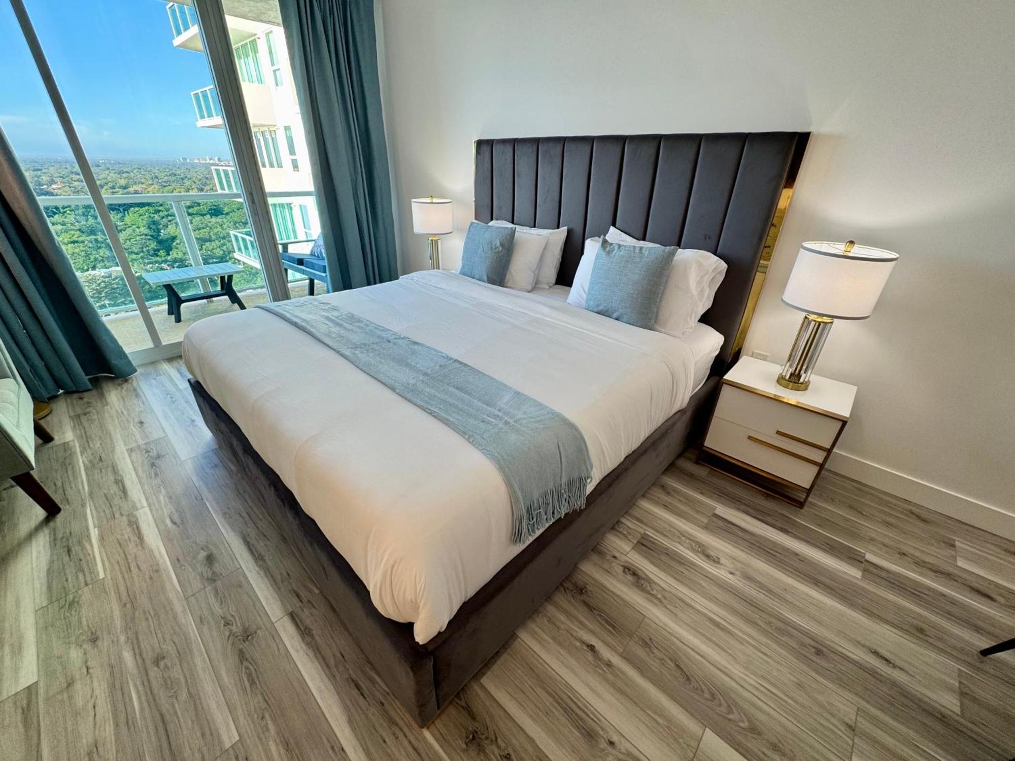 Balcony Ocean View ! Wifi - Pool - Gym - Parking Aparthotel Маями Екстериор снимка